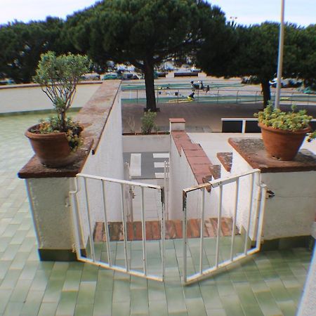 Agi Casa Puerto Villa Roses Eksteriør billede