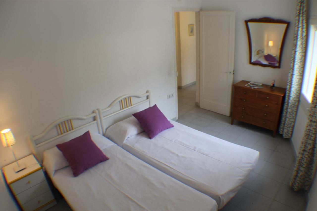 Agi Casa Puerto Villa Roses Eksteriør billede